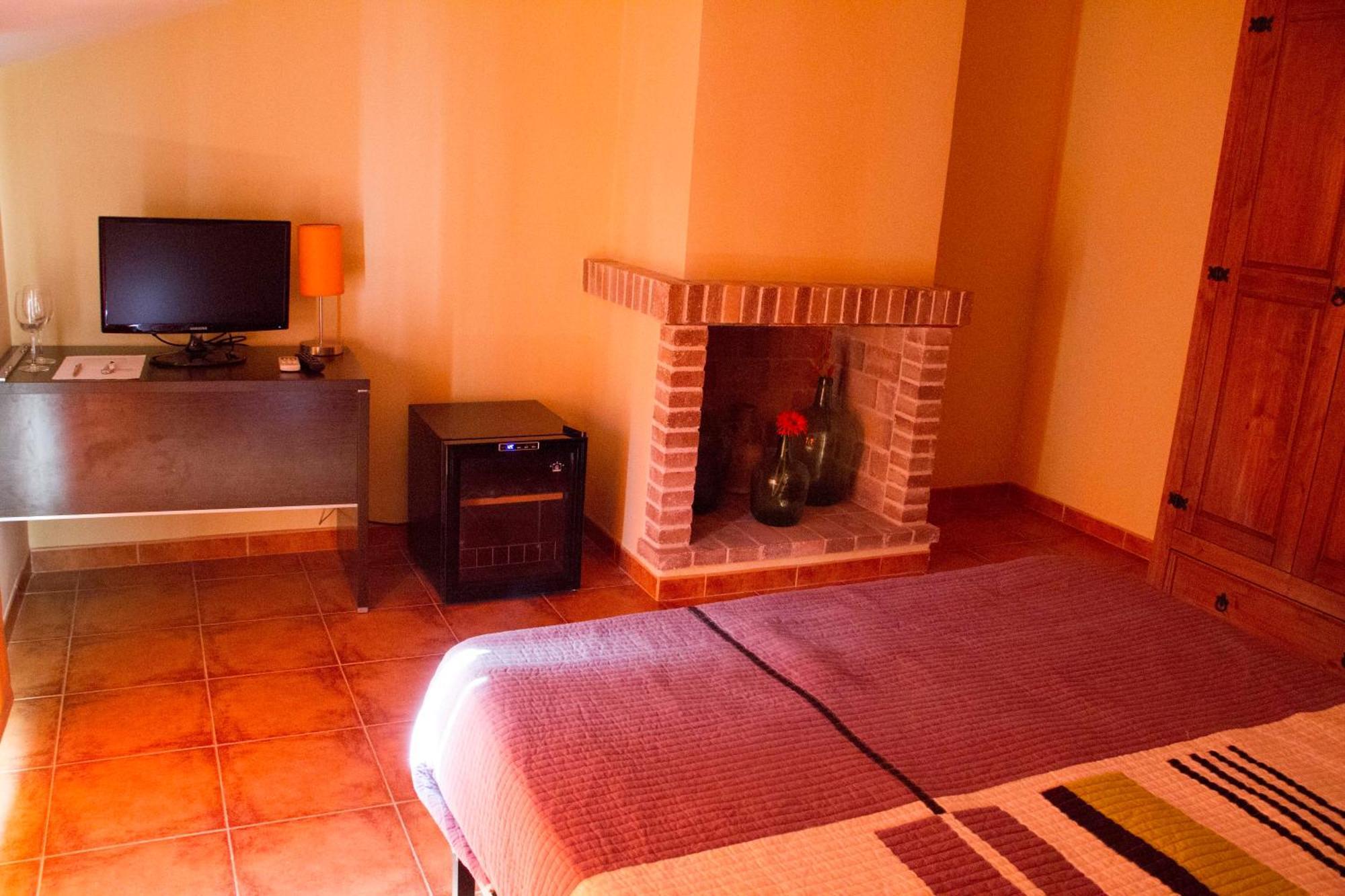 Casa Rural Magnanimvs Villafames Δωμάτιο φωτογραφία